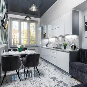 Апартаменты Levia Apartment-with 2 Bedrooms In The Old Town, Львов